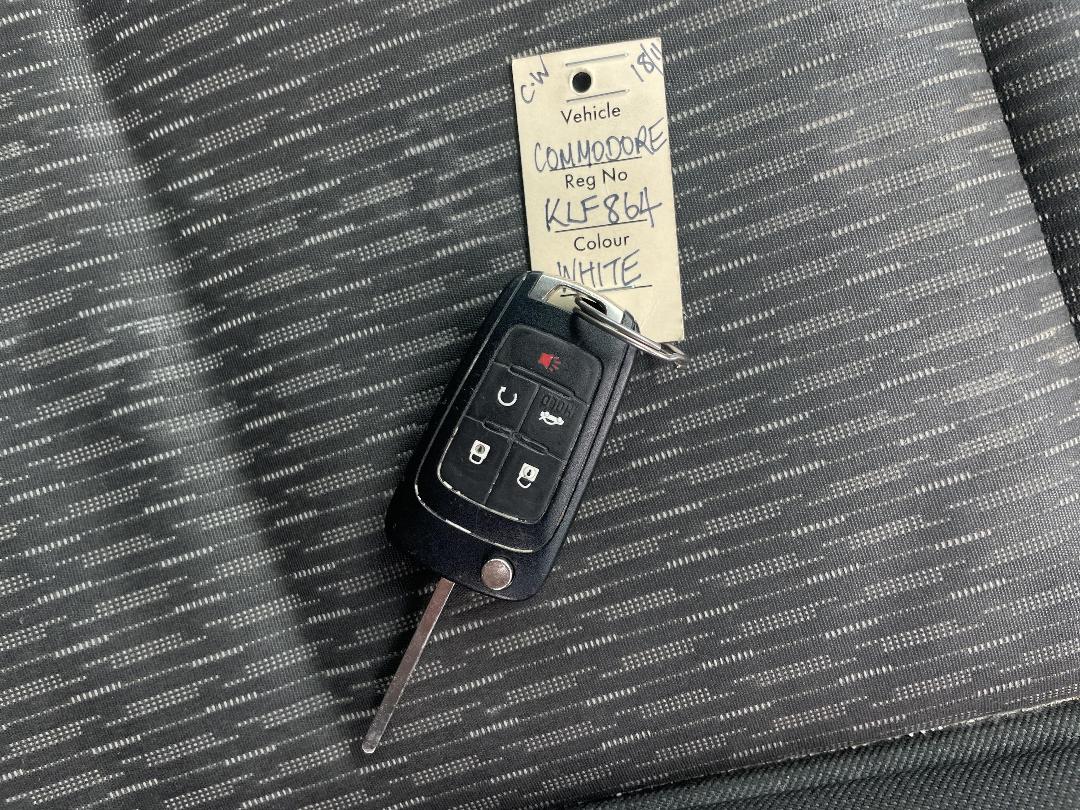 Photo '15' of Holden Commodore VF2 Evoke Photo '15' of Holden Commodore VF2 Evoke