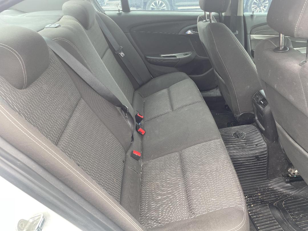 Photo '18' of Holden Commodore VF2 Evoke Photo '18' of Holden Commodore VF2 Evoke