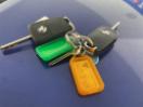 Thumbnail '22' of Holden Commodore Thumbnail '22' of Holden Commodore