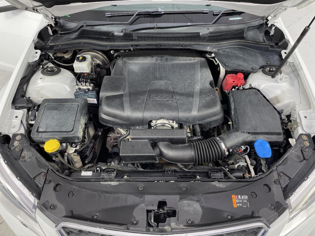 Photo '13' of Holden Commodore