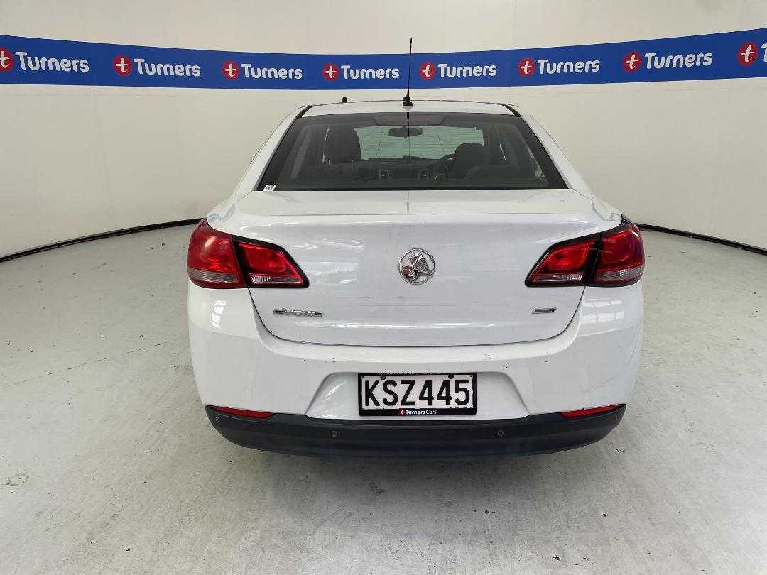 Photo '6' of Holden Commodore