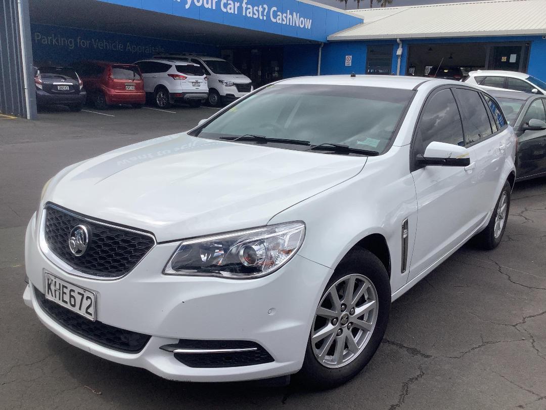 Photo '2' of Holden Commodore VF2 Evoke