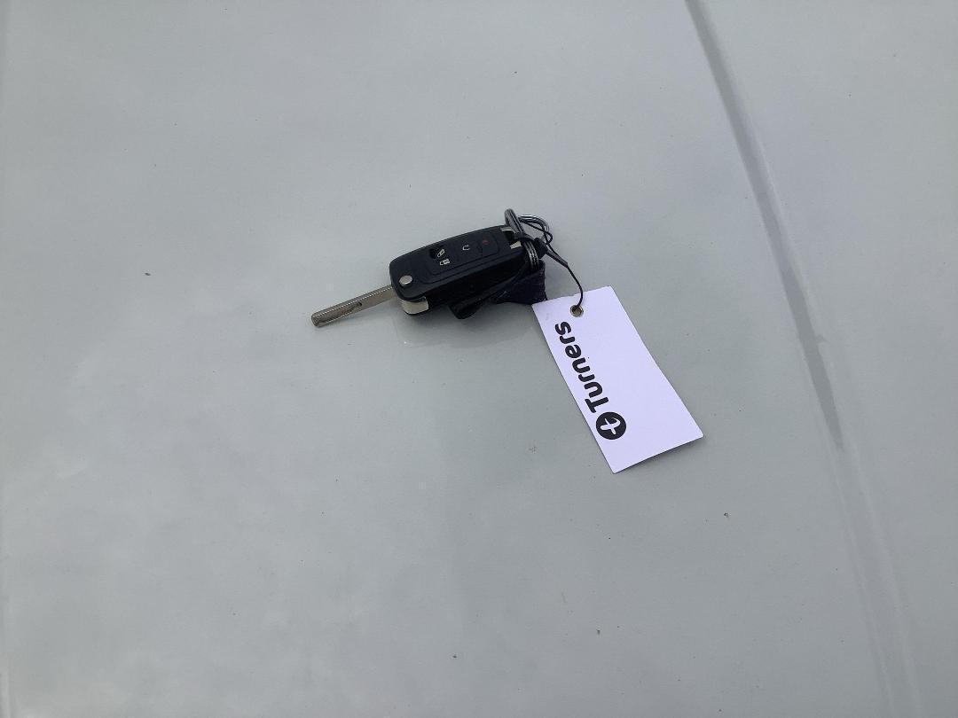 Photo '9' of Holden Commodore VF2 Evoke