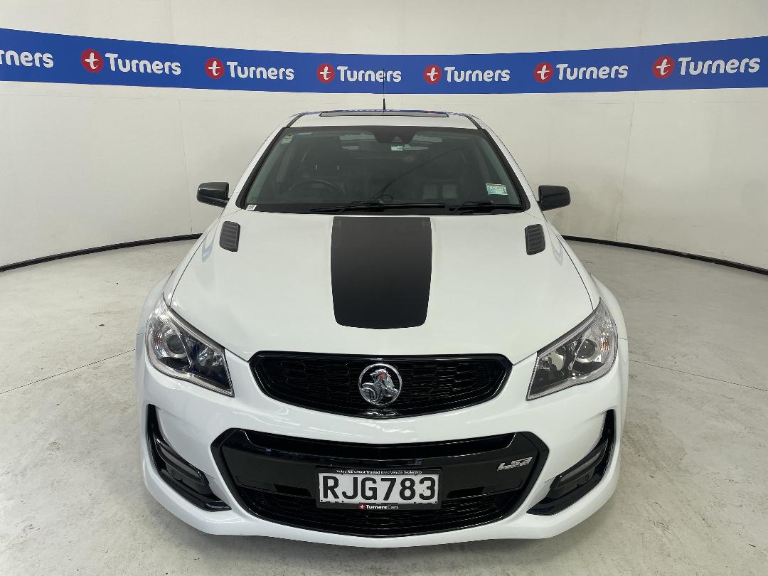 Photo '2' of Holden Commodore Photo '2' of Holden Commodore