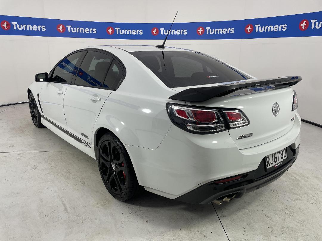 Photo '5' of Holden Commodore Photo '5' of Holden Commodore