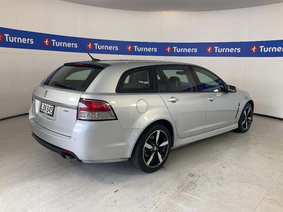 Photo '7' of Holden Commodore