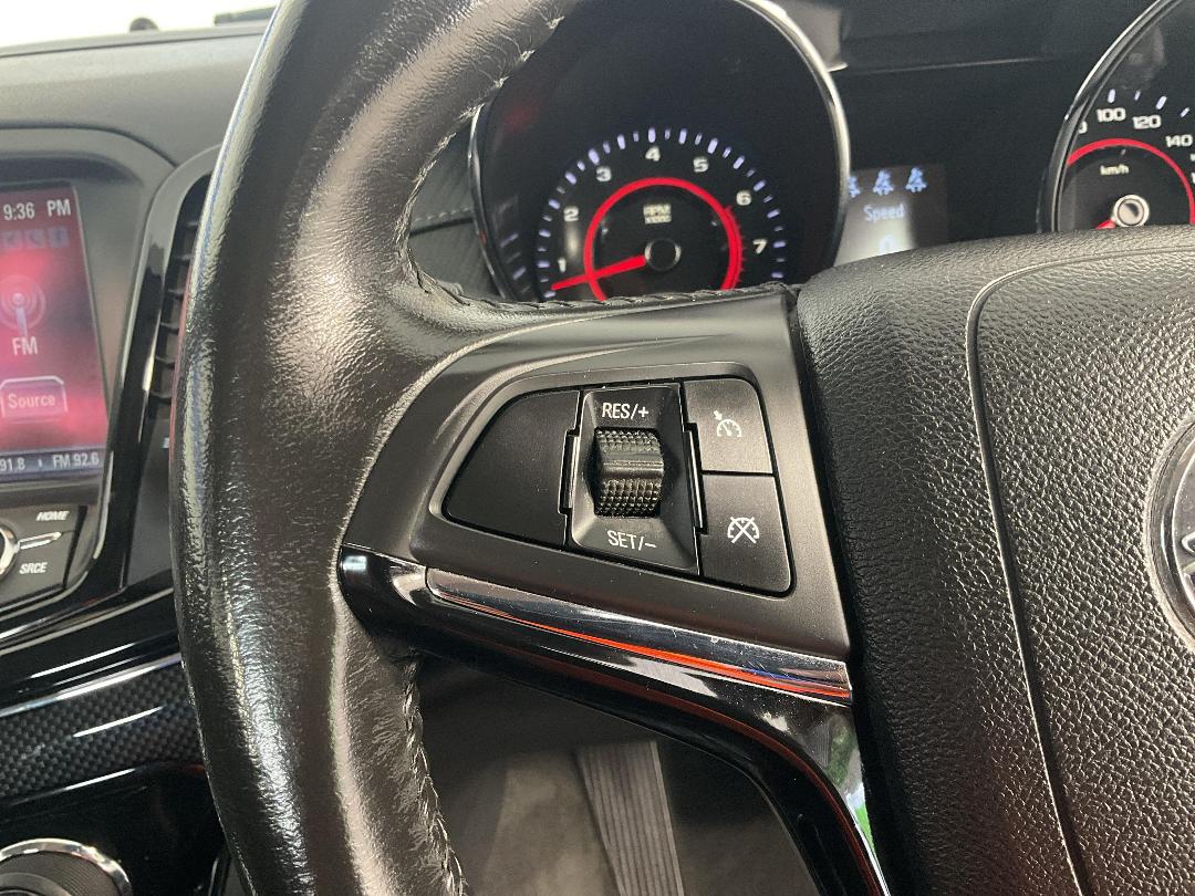 Photo '26' of Holden Commodore