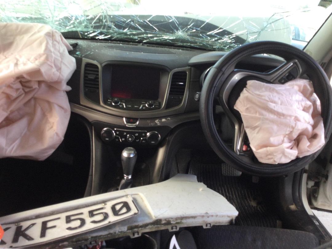 Photo '21' of Holden Commodore VF2 Evoke Photo '21' of Holden Commodore VF2 Evoke