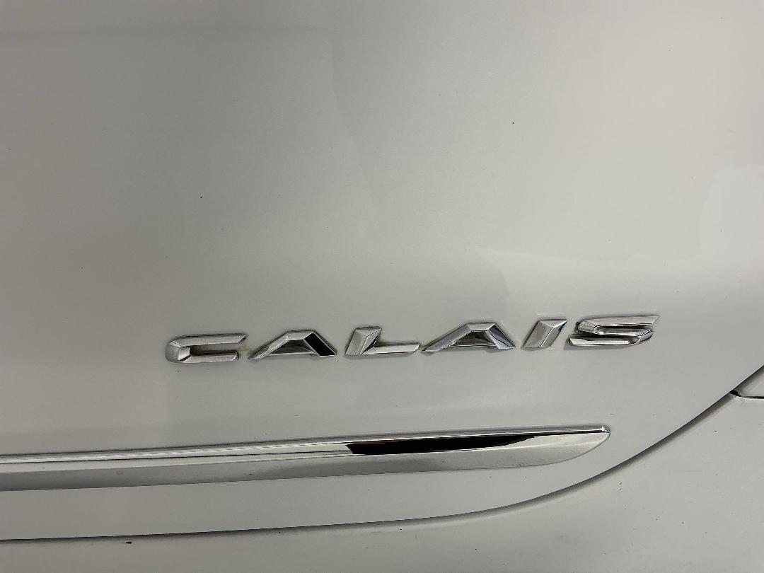 Photo '28' of Holden Commodore Photo '28' of Holden Commodore