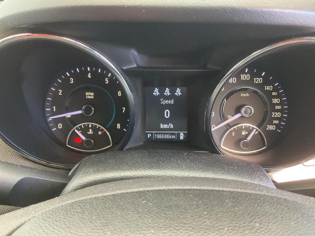 Photo '23' of Holden Commodore VF2 Evoke