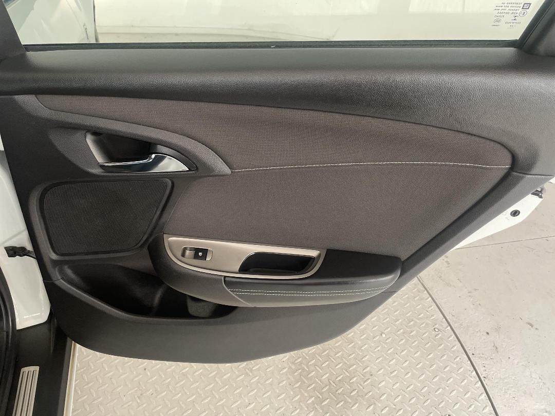 Photo '19' of Holden Commodore