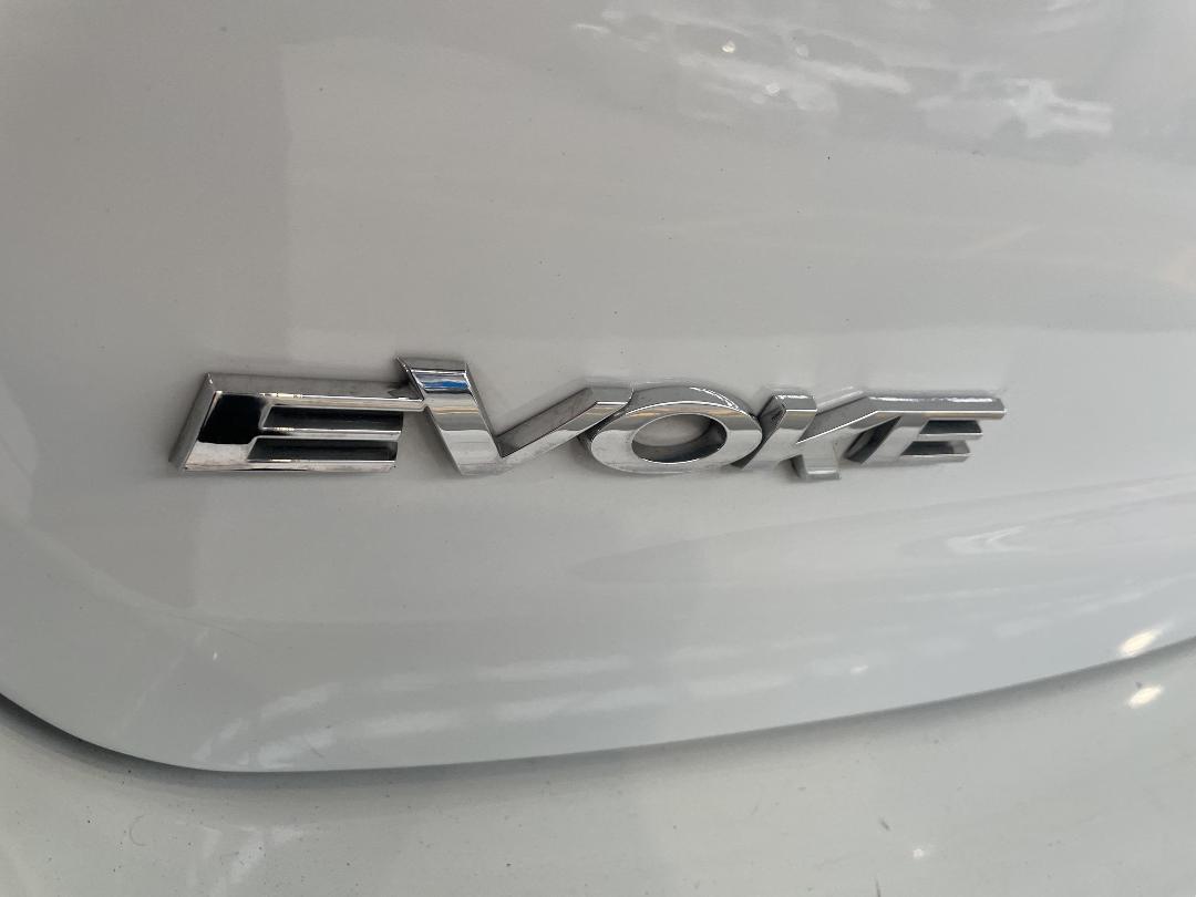 Photo '35' of Holden Commodore