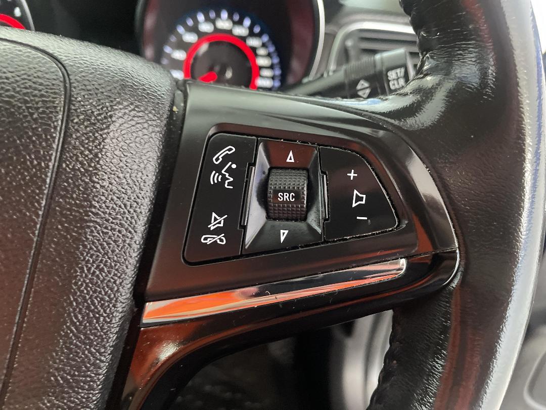 Photo '26' of Holden Commodore Photo '26' of Holden Commodore