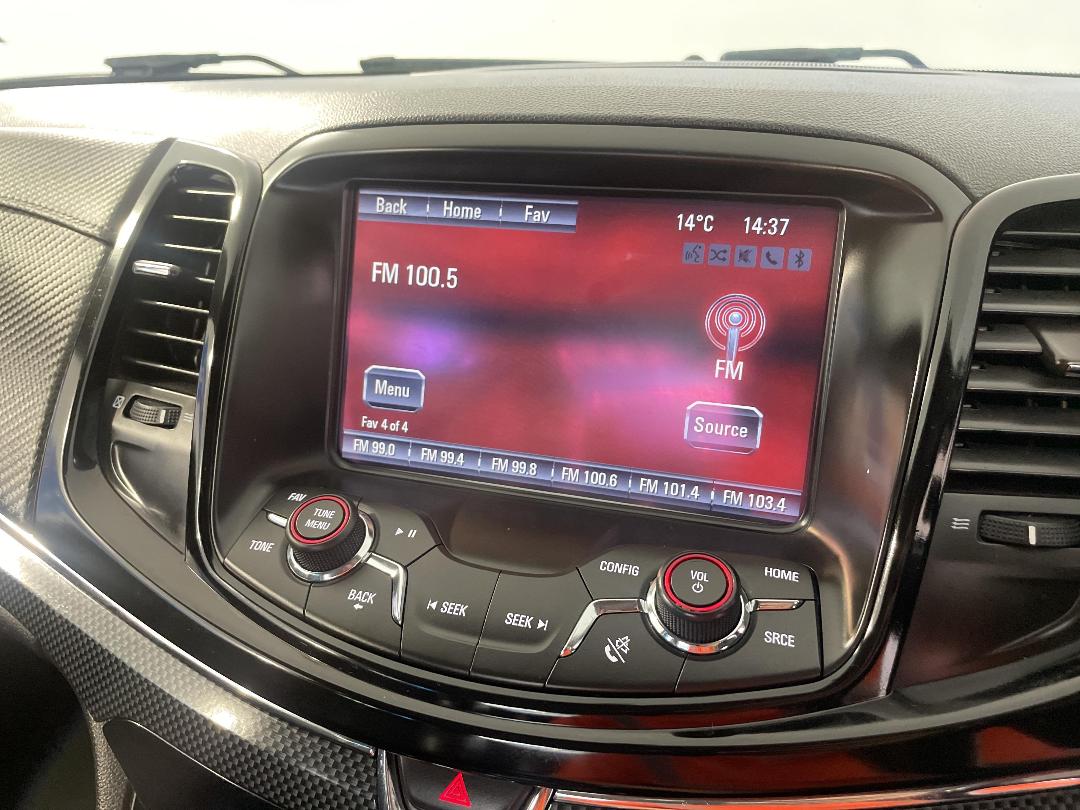 Photo '29' of Holden Commodore Photo '29' of Holden Commodore