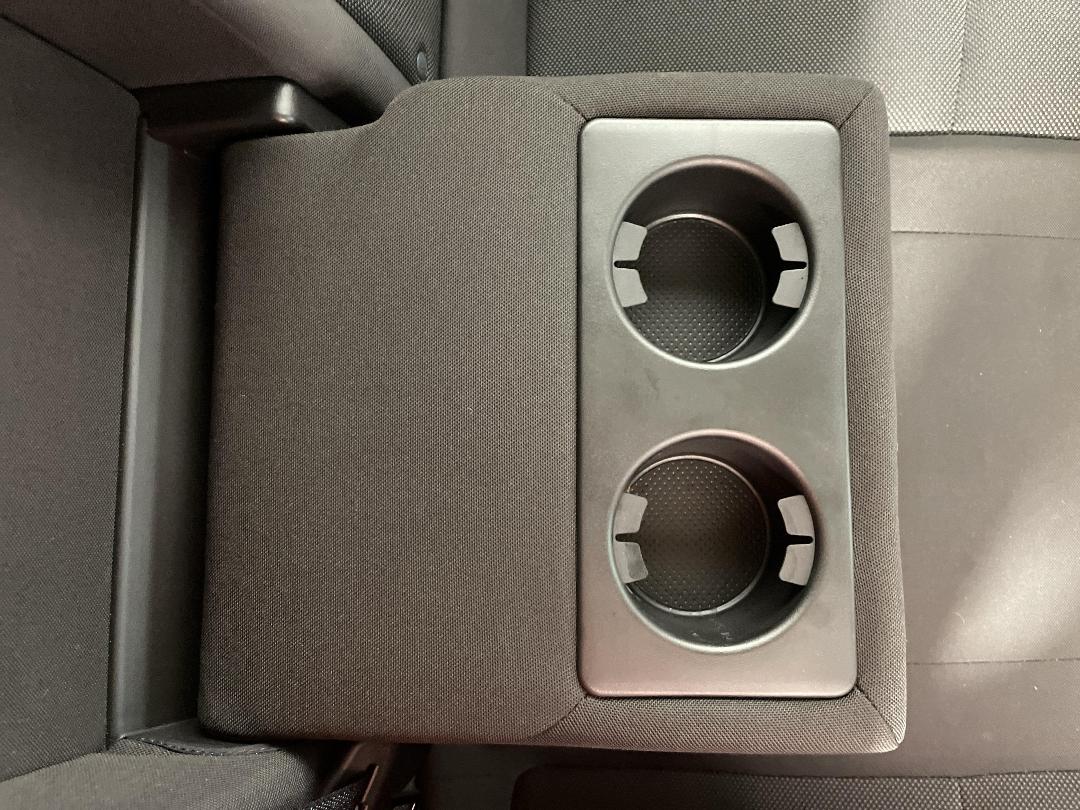 Photo '24' of Holden Cruze Photo '24' of Holden Cruze