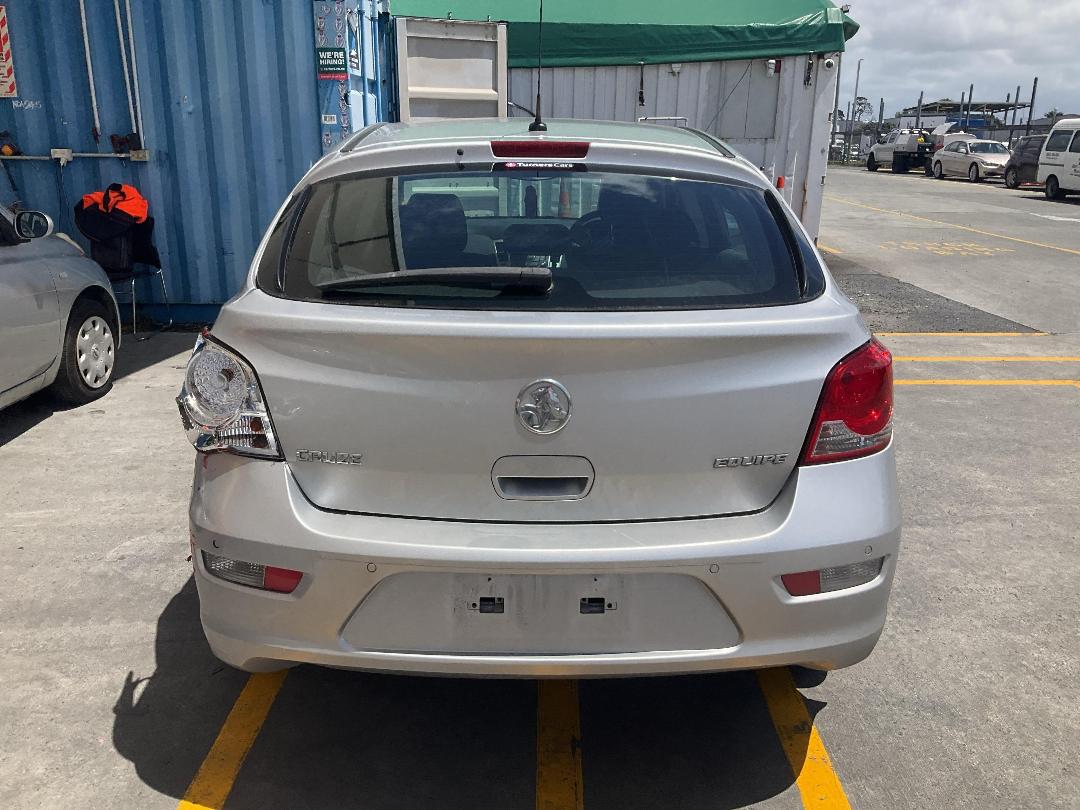 Photo '13' of Holden Cruze Equipe Photo '13' of Holden Cruze Equipe