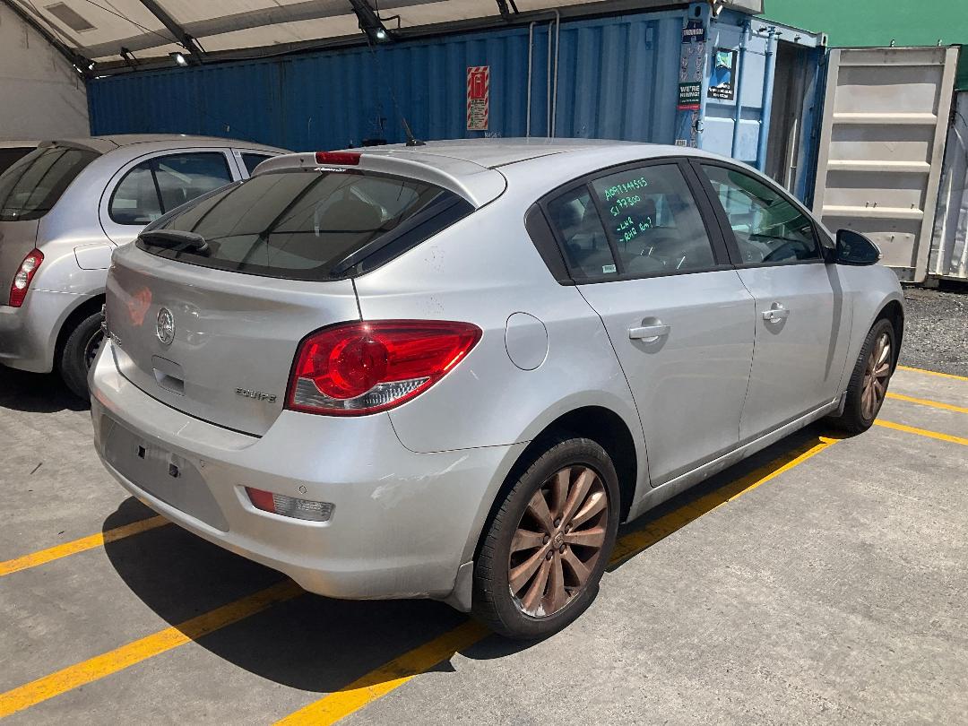 Photo '15' of Holden Cruze Equipe Photo '15' of Holden Cruze Equipe