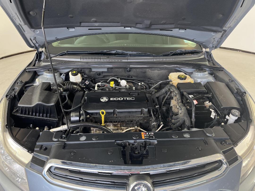 Photo '13' of Holden Cruze Photo '13' of Holden Cruze