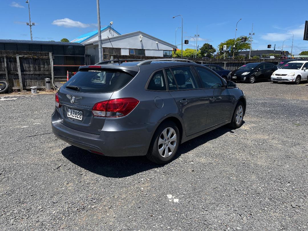 Photo '5' of Holden Cruze CD