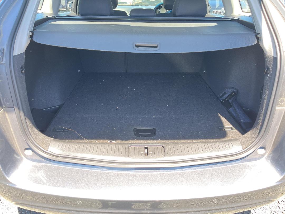 Photo '8' of Holden Cruze CD