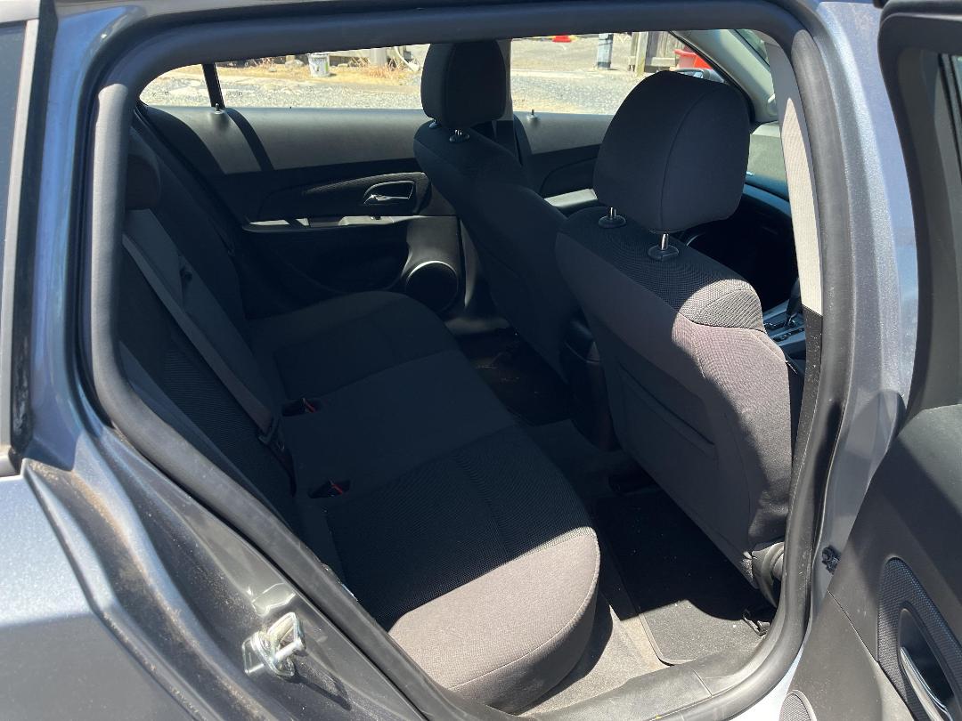 Photo '14' of Holden Cruze CD