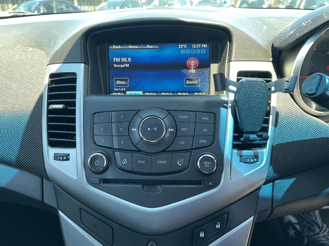 Photo '20' of Holden Cruze CD