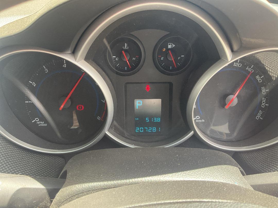 Photo '10' of Holden Cruze CD