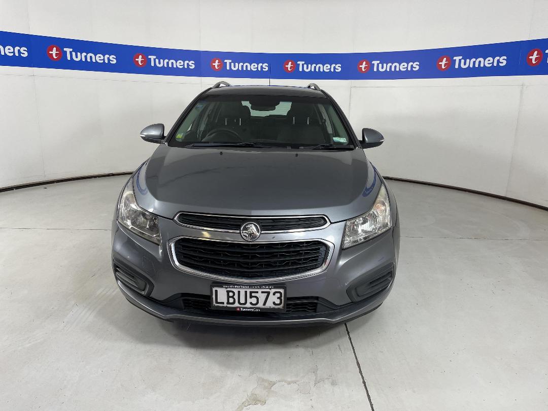 Photo '2' of Holden Cruze