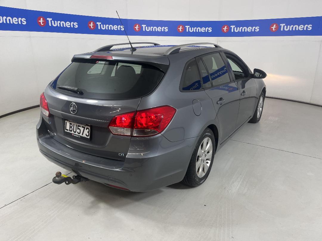 Photo '7' of Holden Cruze