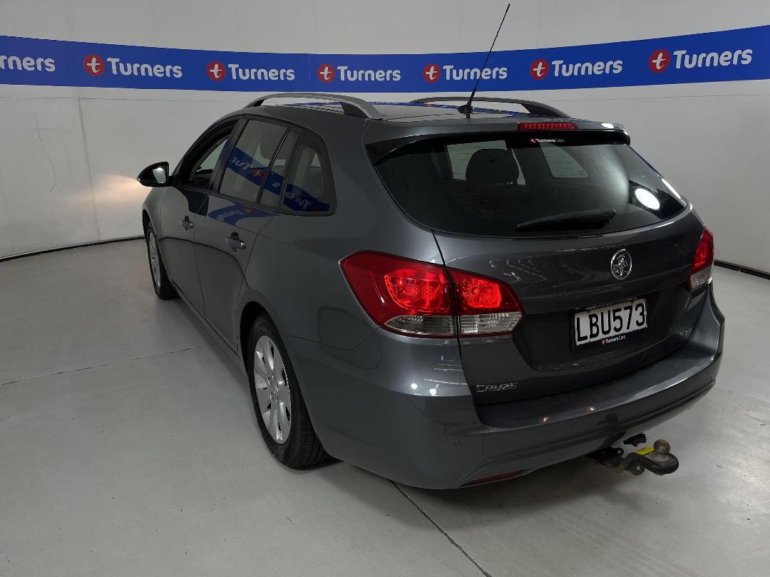 Photo '5' of Holden Cruze