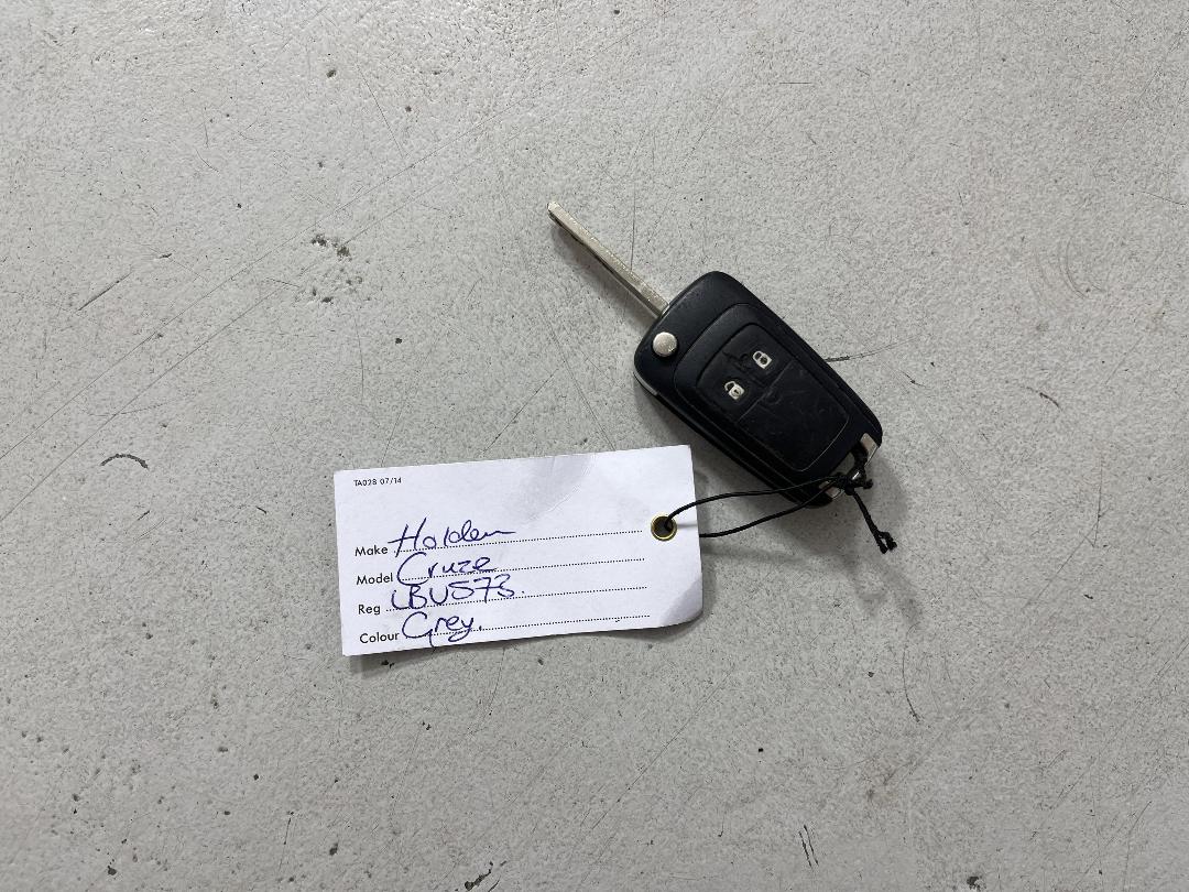 Photo '22' of Holden Cruze