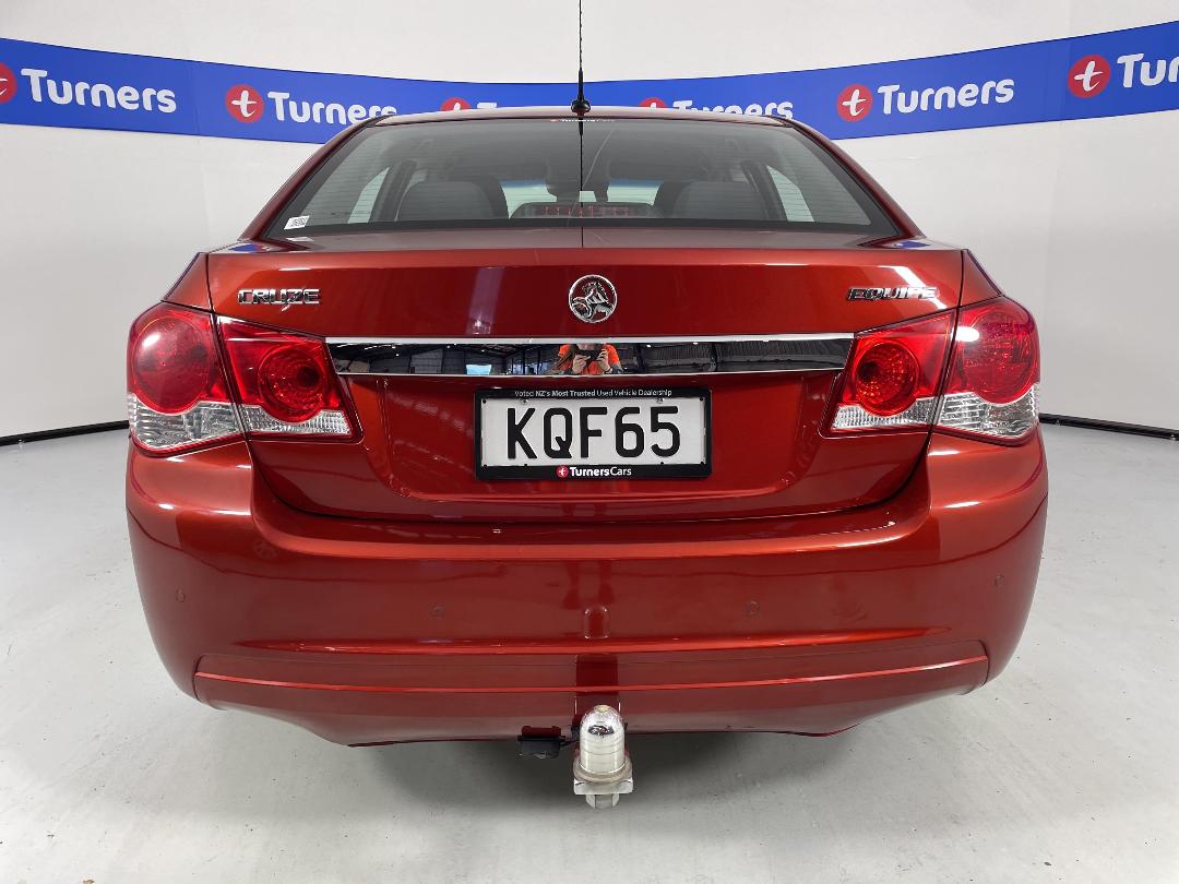 Photo '6' of Holden Cruze