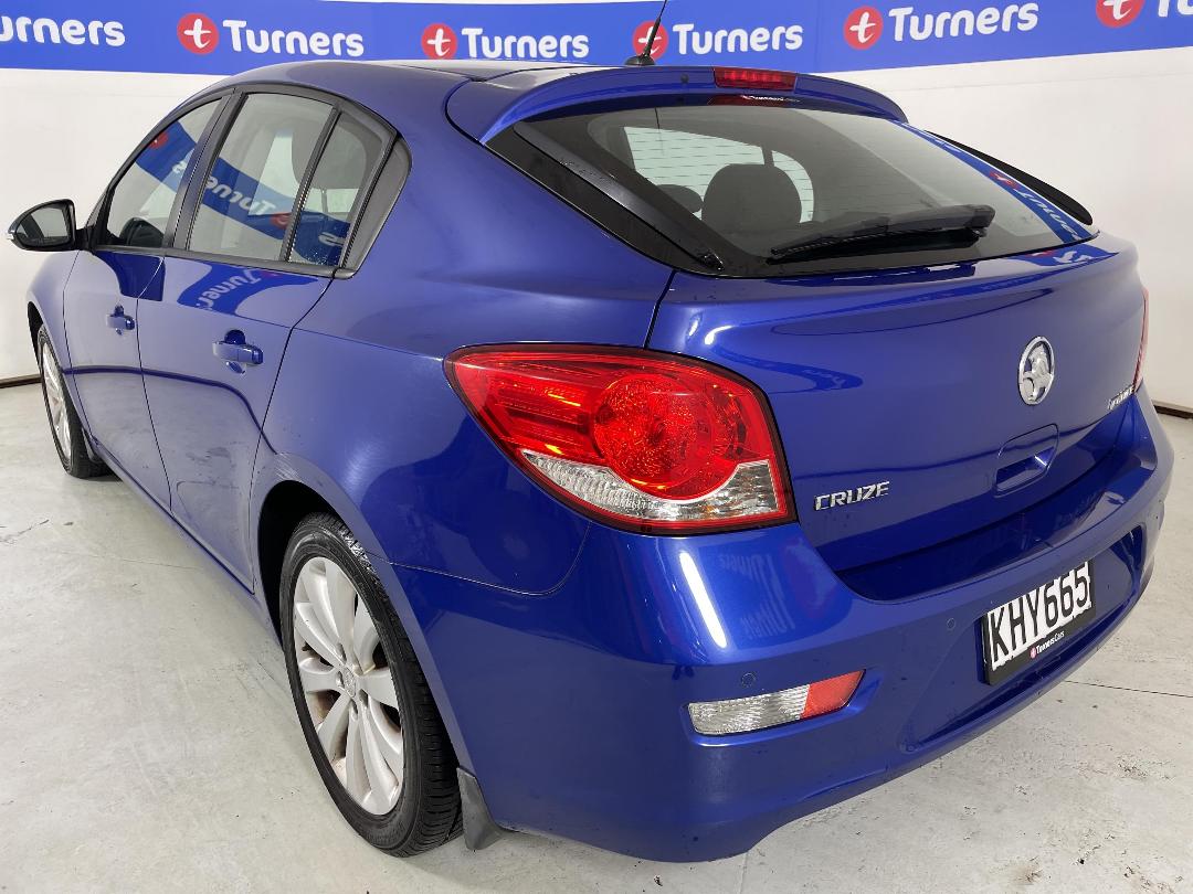 Photo '5' of Holden Cruze Photo '5' of Holden Cruze