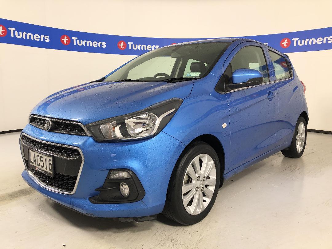 Photo '4' of Holden Spark