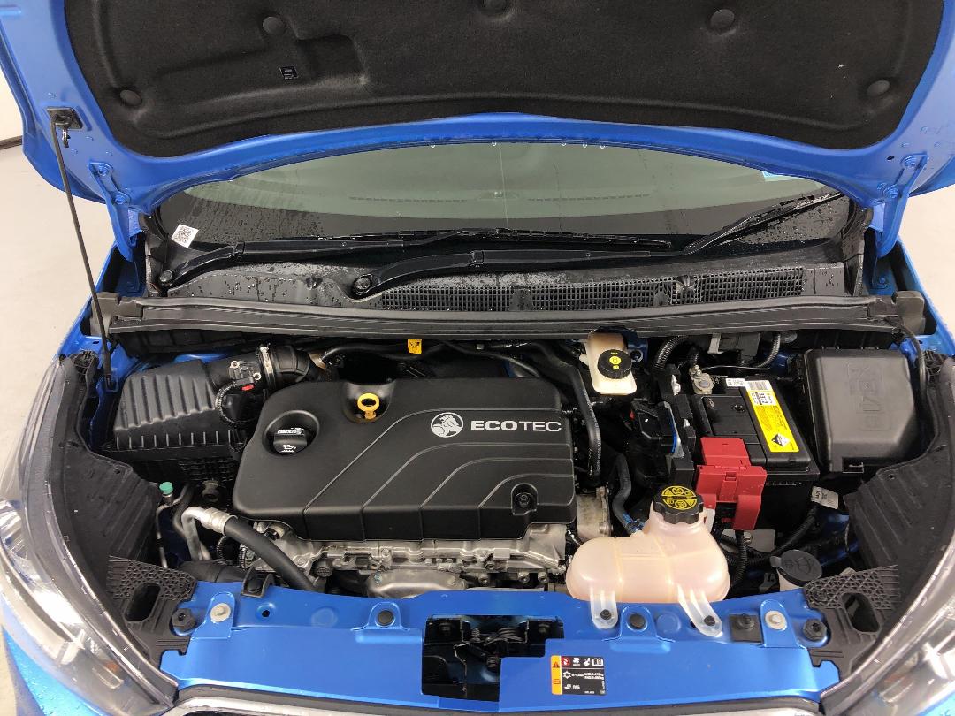 Photo '13' of Holden Spark