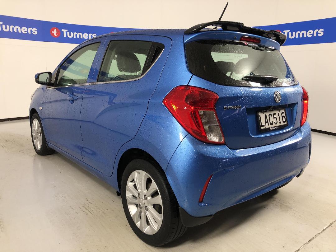 Photo '5' of Holden Spark