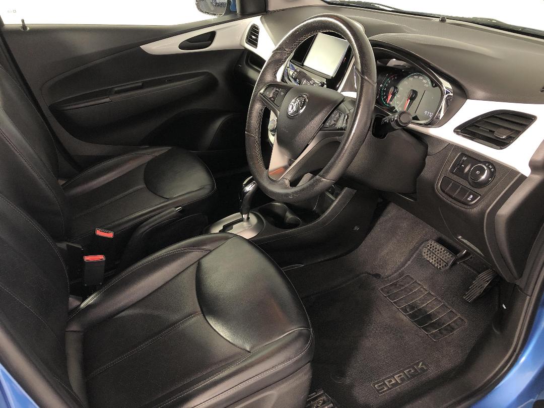 Photo '16' of Holden Spark