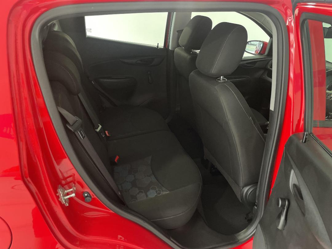 Photo '20' of Holden Spark