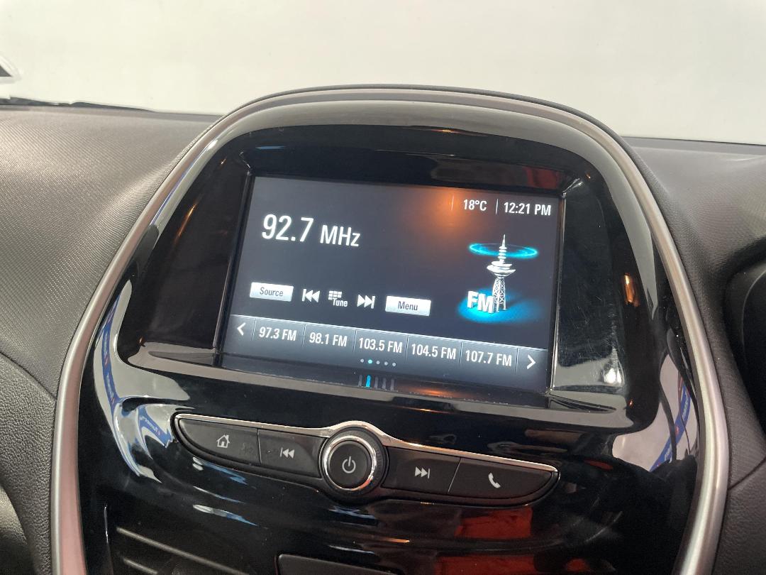 Photo '28' of Holden Spark