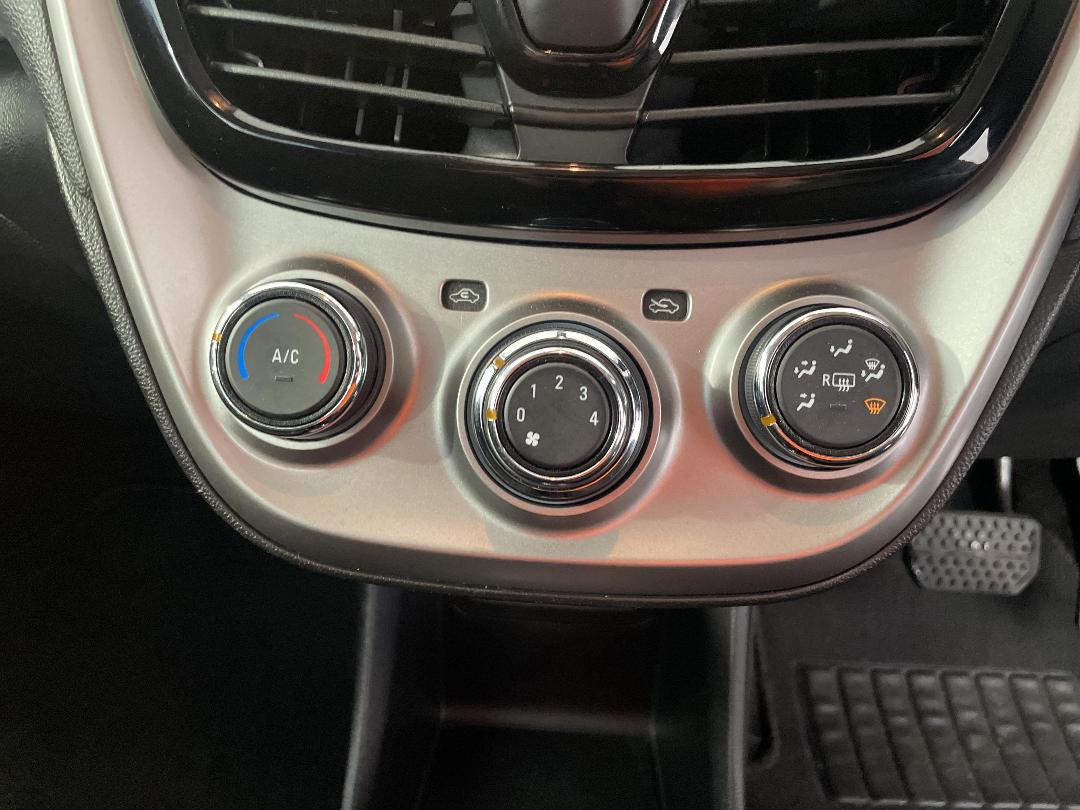 Photo '29' of Holden Spark