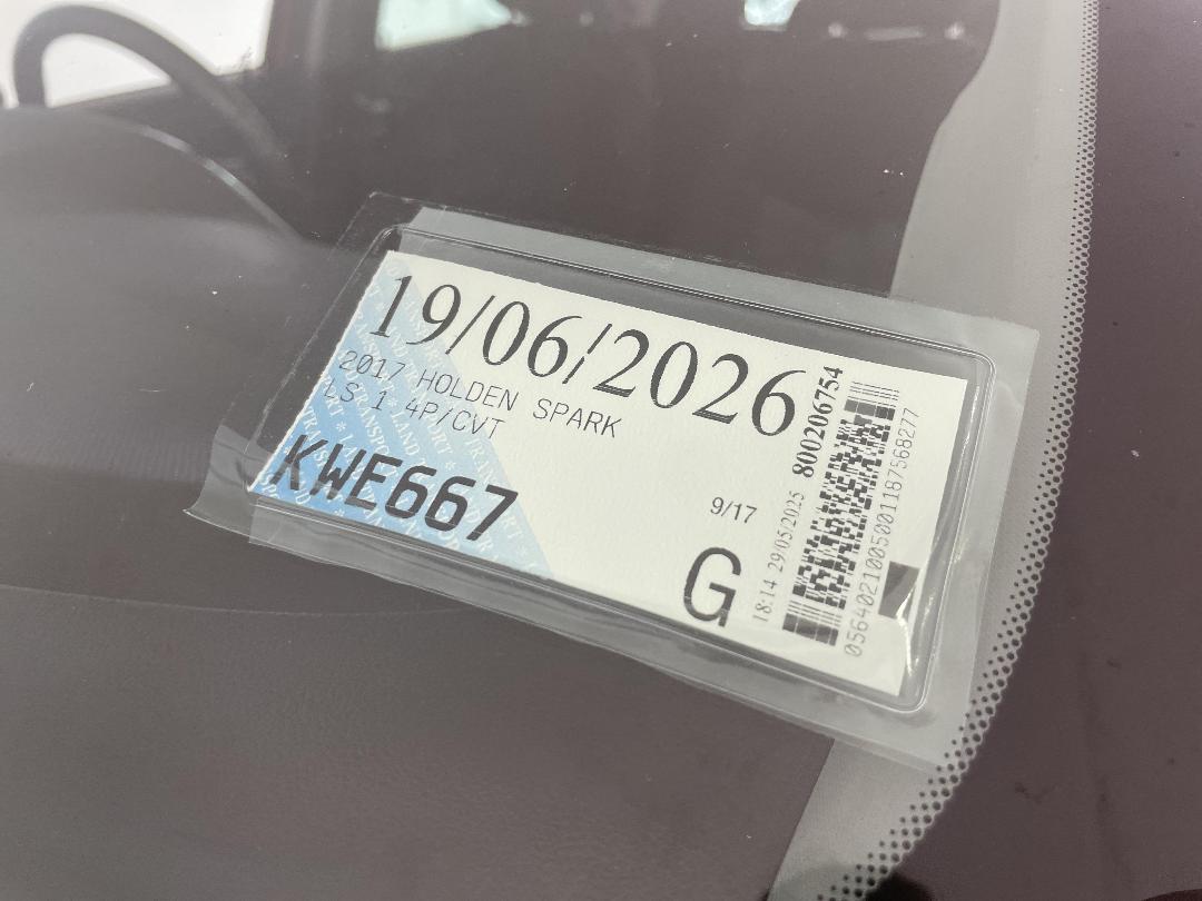 Photo '33' of Holden Spark