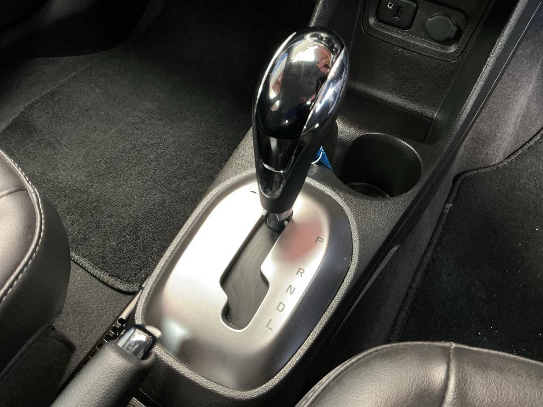 Photo '23' of Holden Spark