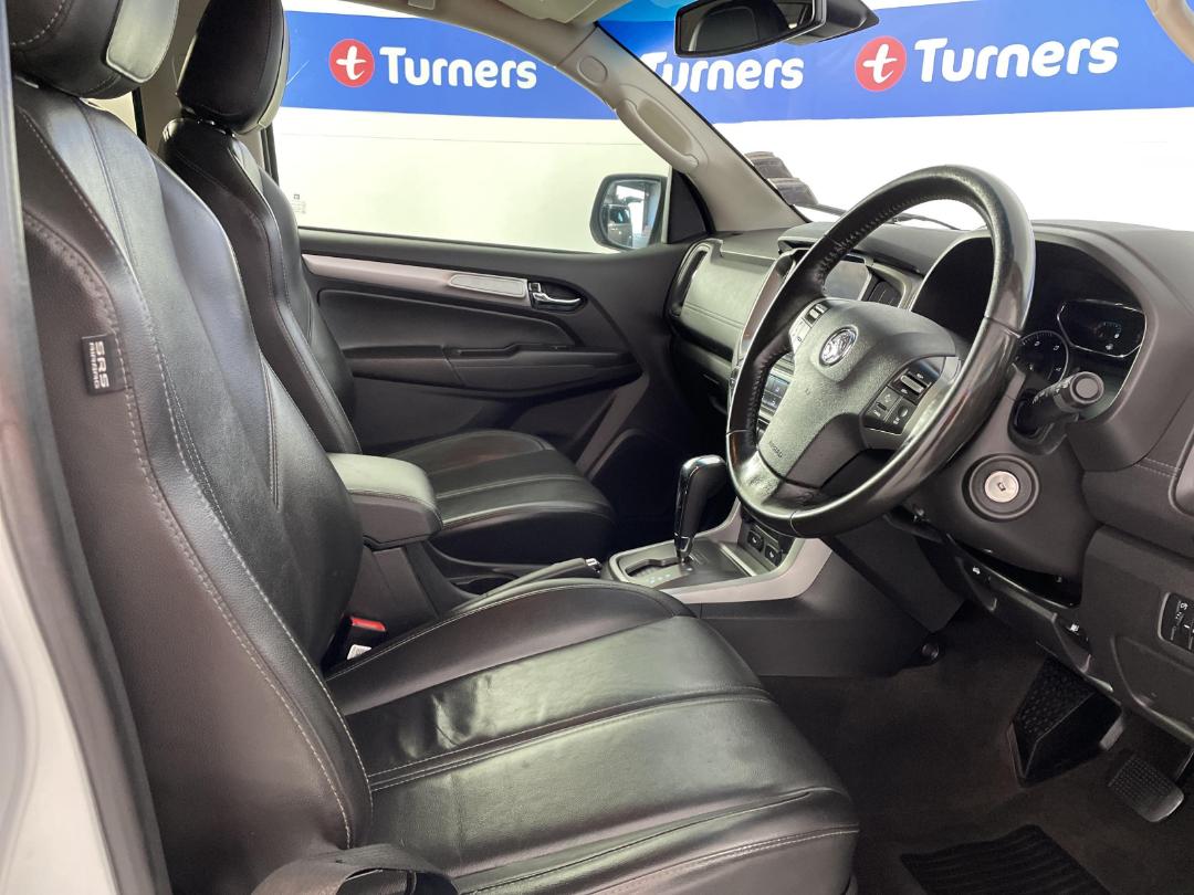 Photo '16' of Holden Trailblazer Photo '16' of Holden Trailblazer