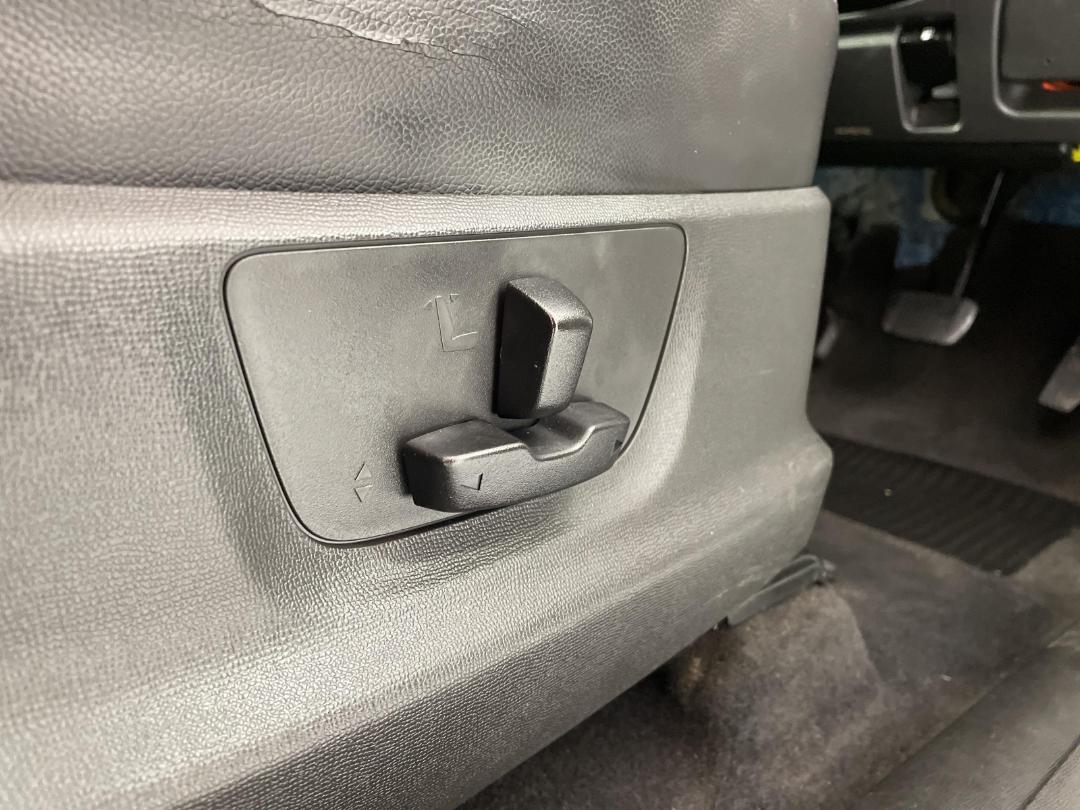 Photo '28' of Holden Trailblazer Photo '28' of Holden Trailblazer