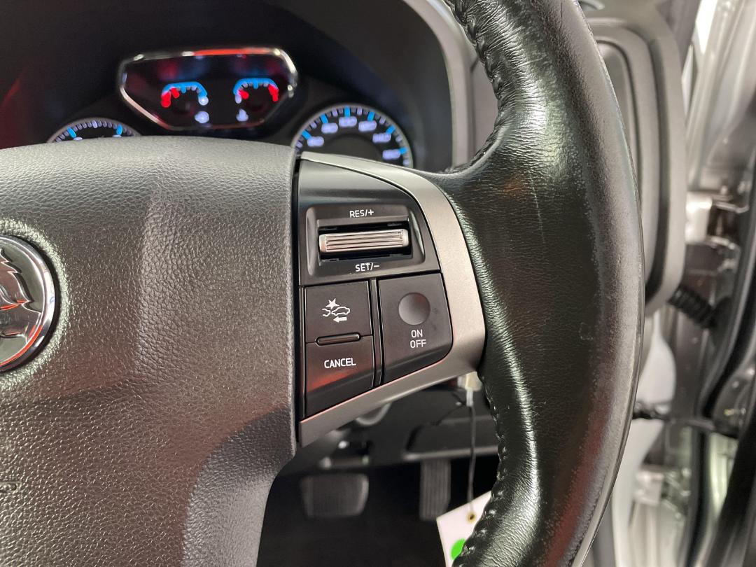 Photo '33' of Holden Trailblazer Photo '33' of Holden Trailblazer