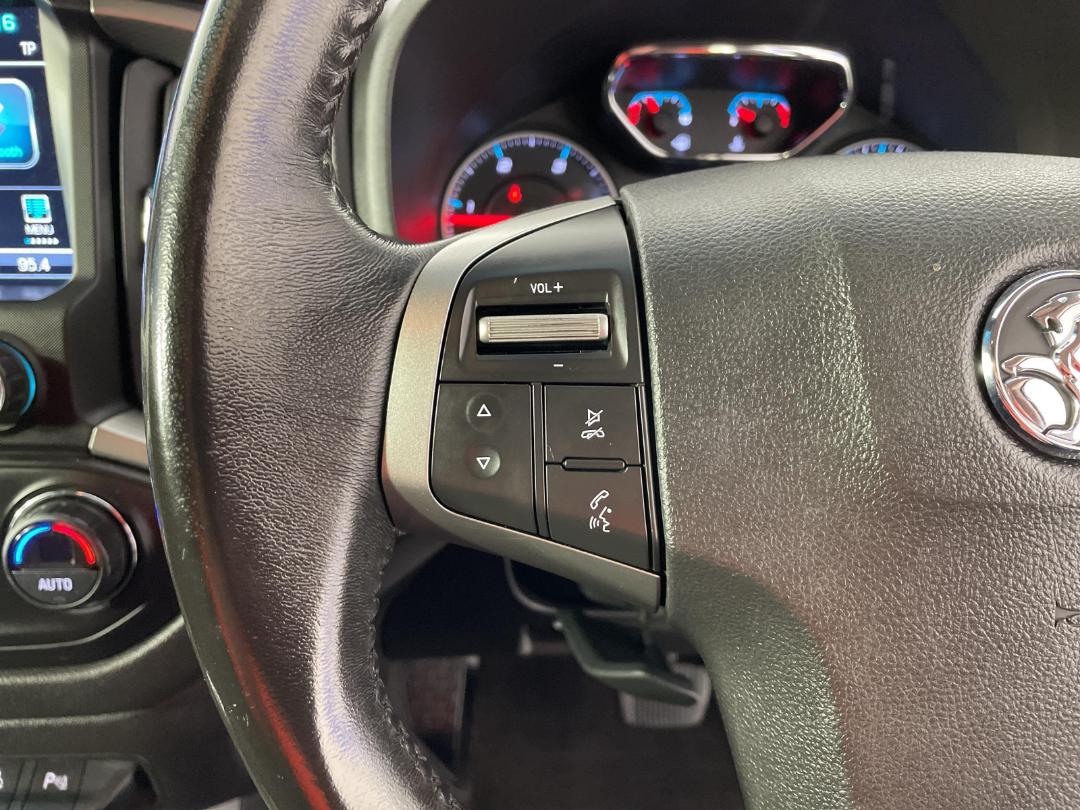 Photo '32' of Holden Trailblazer Photo '32' of Holden Trailblazer