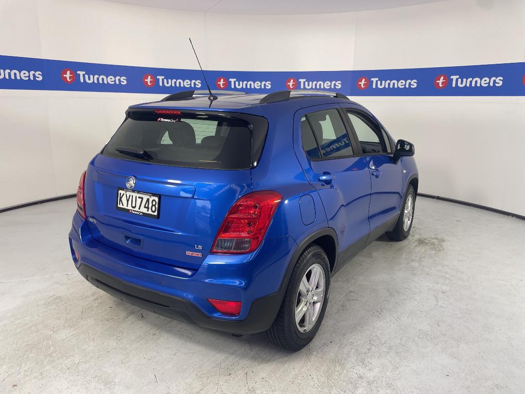 Photo '7' of Holden Trax