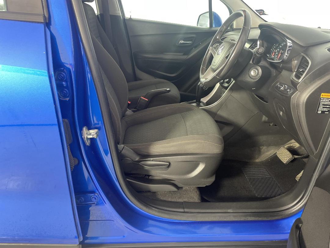 Photo '16' of Holden Trax