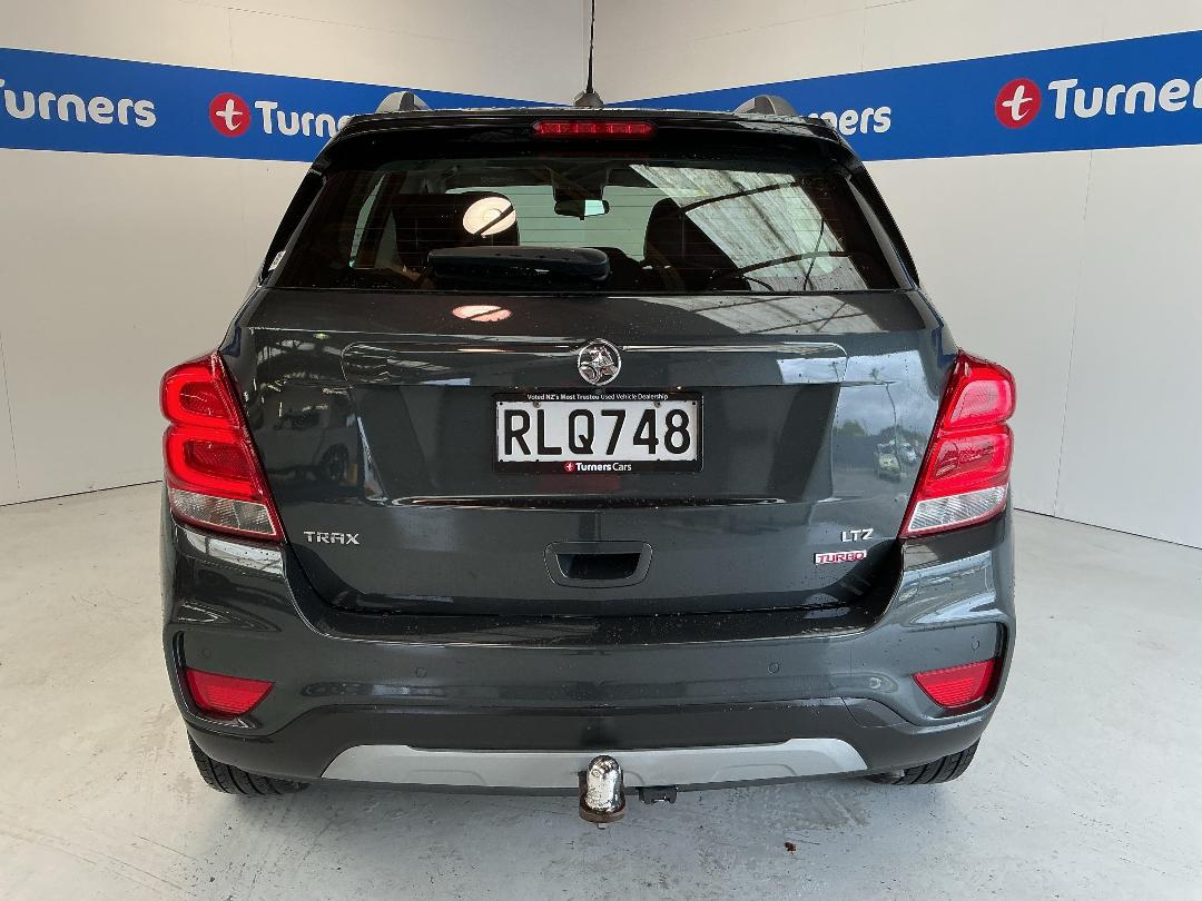 Photo '6' of Holden Trax