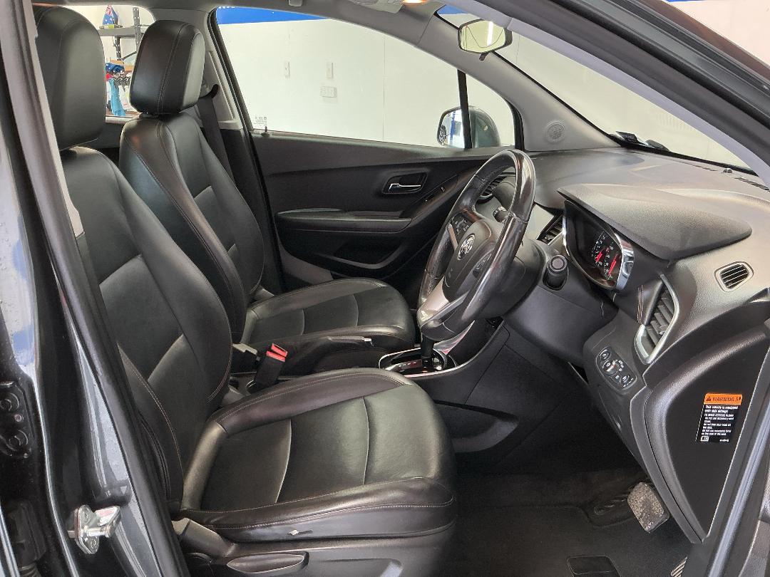 Photo '16' of Holden Trax